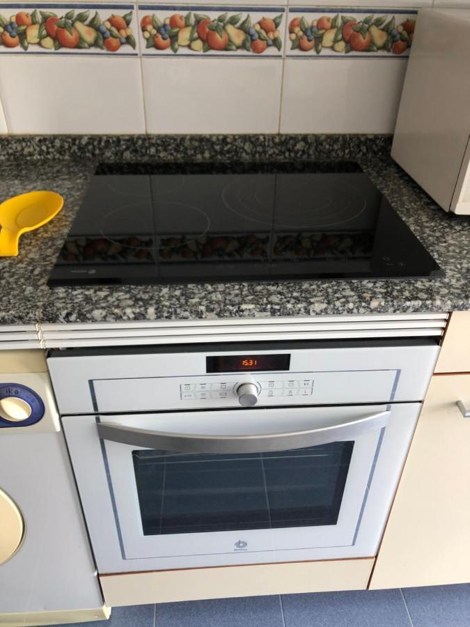Piso Con Garaje En 阿维莱斯 外观 照片